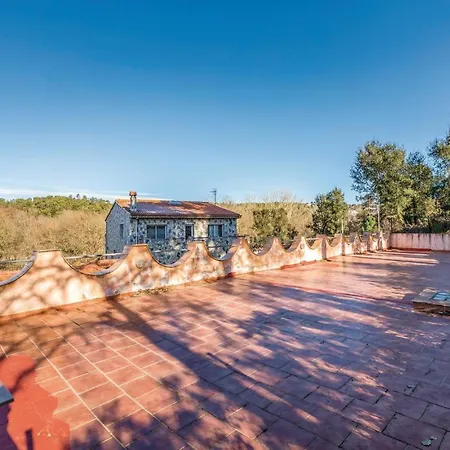 別荘 2 Bedroom In Puig Ventos Mont Barbat