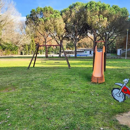 2 Bedroom In Puig Ventos Ferienhaus *